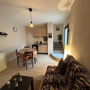 Casa Delle Farfalle , Alberoro Italia